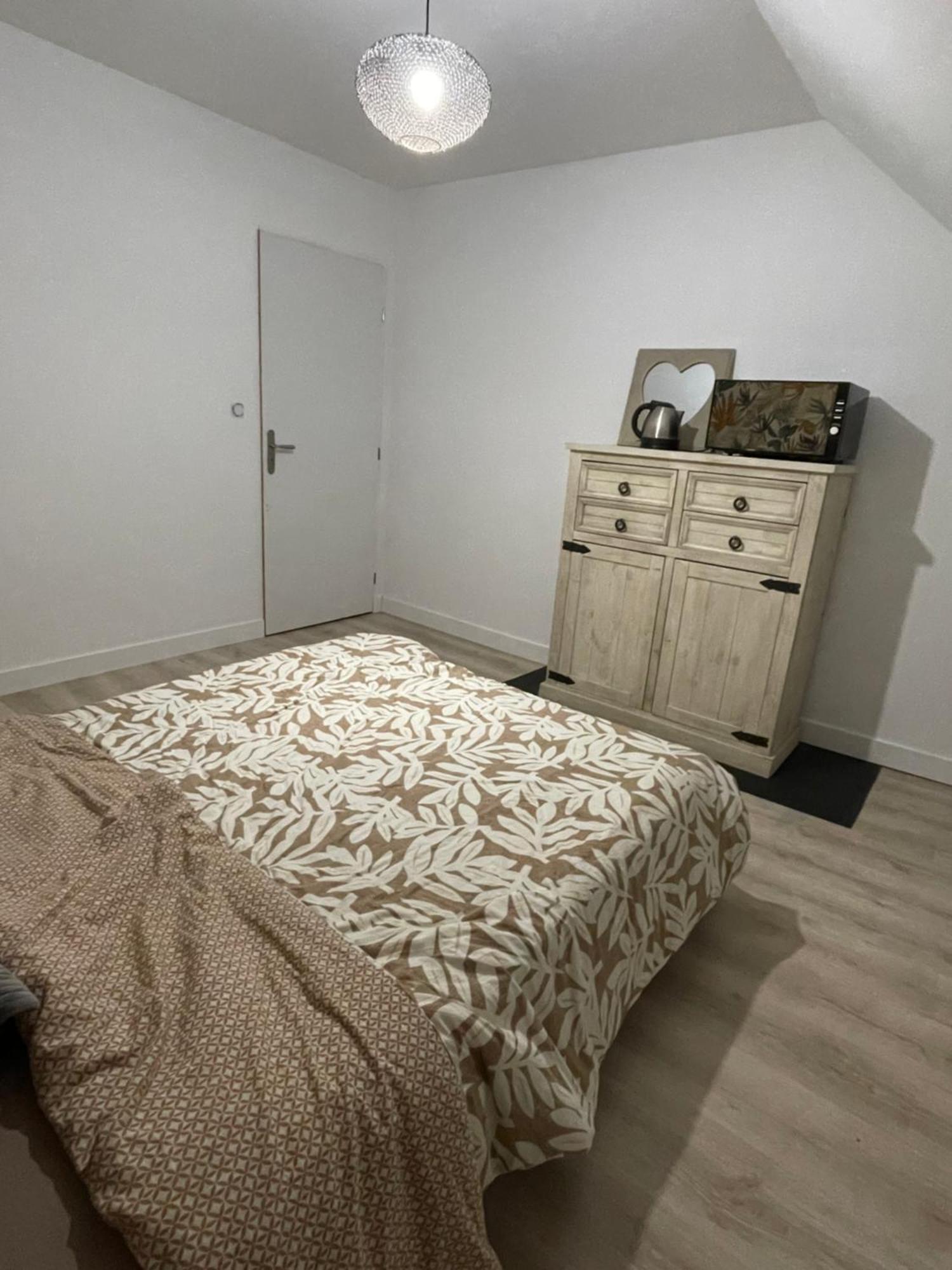 Chambre La Taniere !!!Heure De Depart 7H20 En Semaine!!! Guest House Muzillac Eksteriør bilde